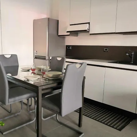 Apartamento Loft Garden Luxury Milán